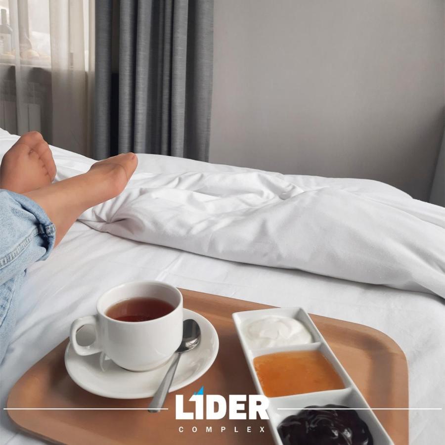 Hotel Lider Complex Vaykʼ Екстериор снимка