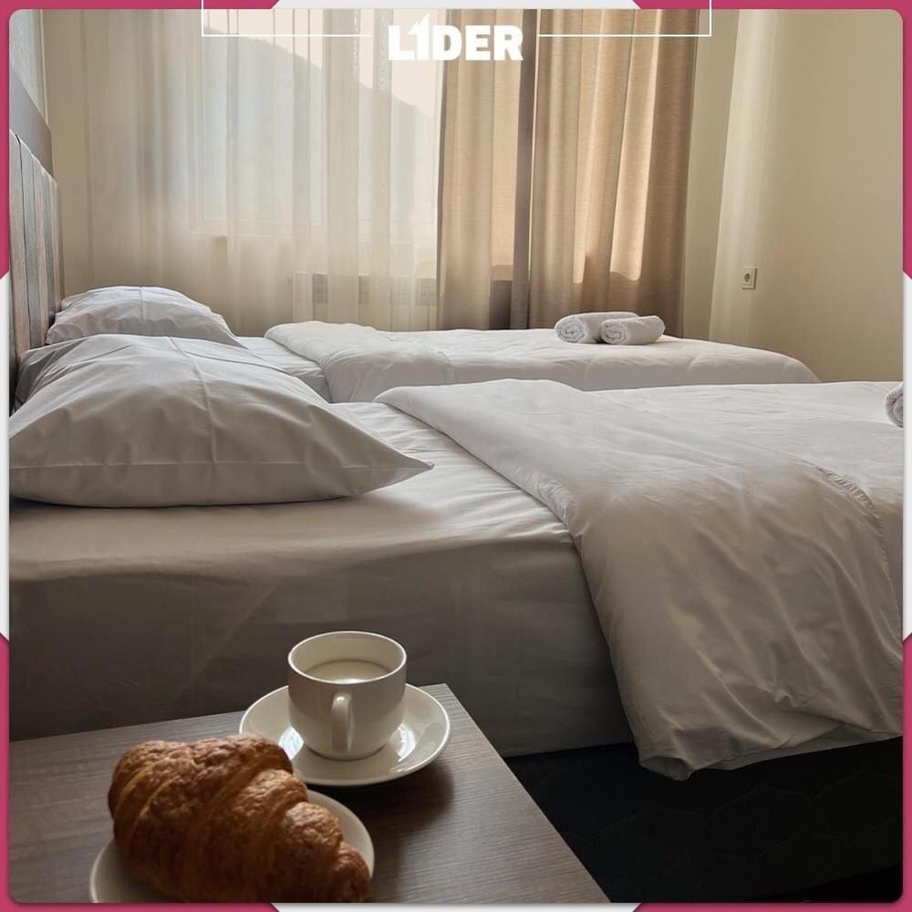 Hotel Lider Complex Vaykʼ Екстериор снимка