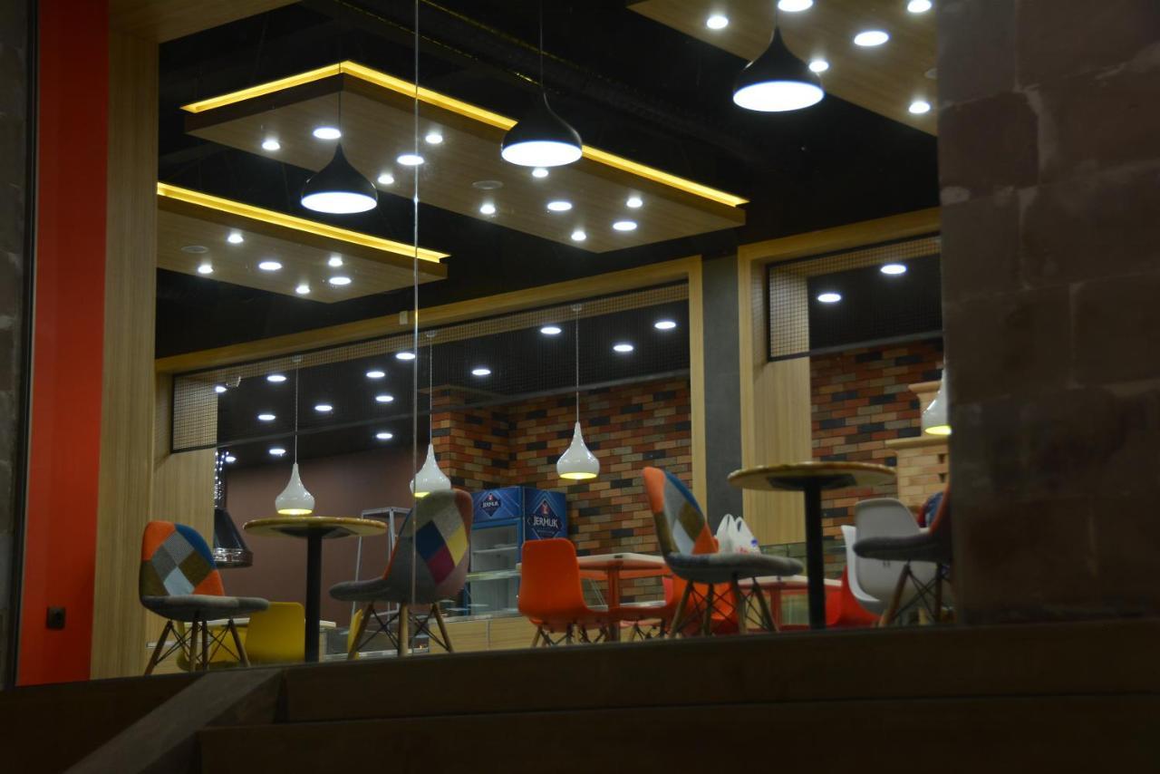 Hotel Lider Complex Vaykʼ Екстериор снимка