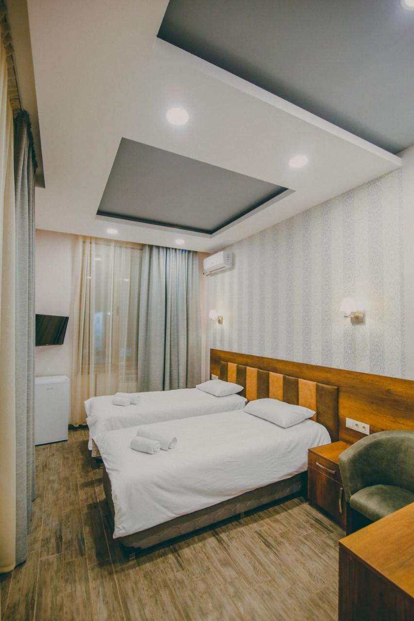 Hotel Lider Complex Vaykʼ Екстериор снимка