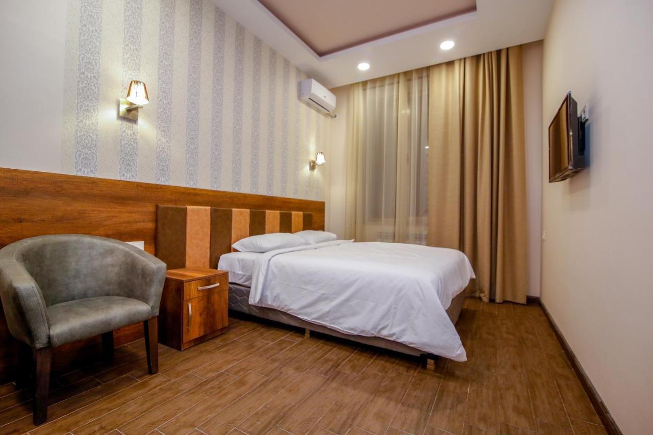 Hotel Lider Complex Vaykʼ Екстериор снимка