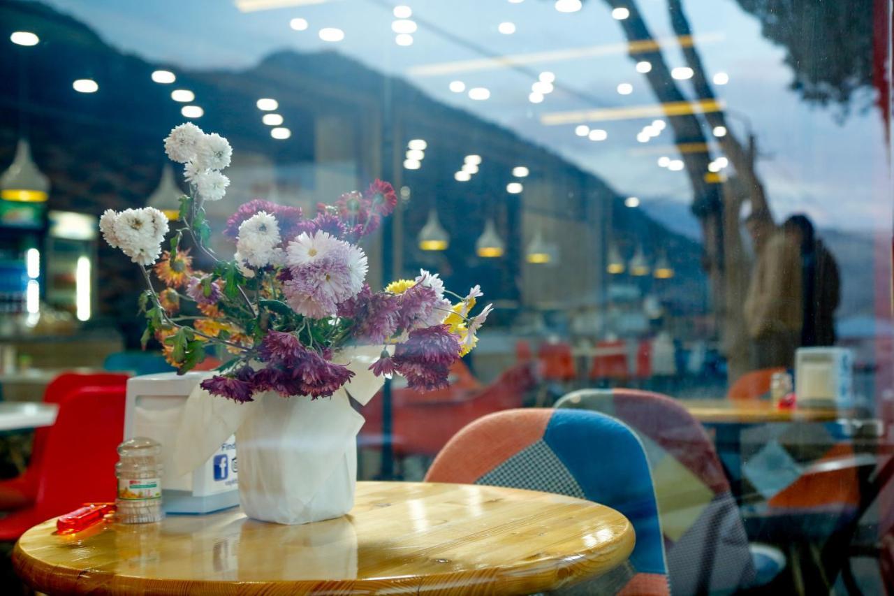 Hotel Lider Complex Vaykʼ Екстериор снимка